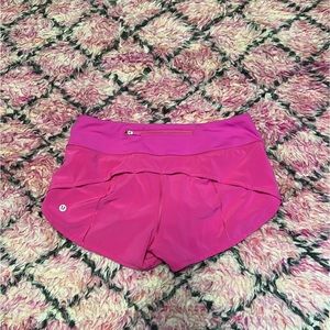 Pink lululemon speed up 2.5 shorts, sonic pink